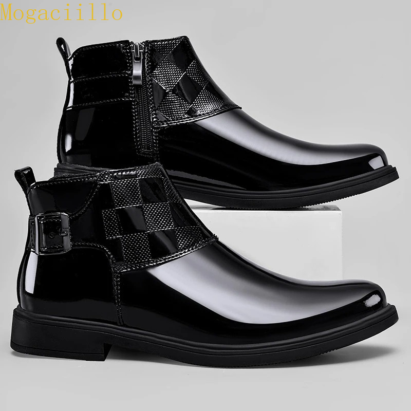 Stivaletti Chelsea da Uomo in  - Men'S Shoes Hey Dude recensione e prezzo